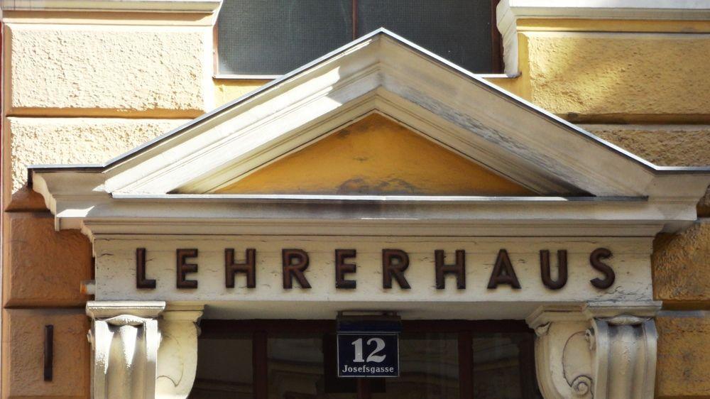 Lehrerhaus 2* Vienna